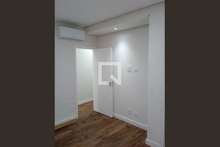 Casa à venda com 3 quartos, 170m² em Mirandópolis, São Paulo