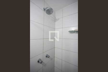 Apartamento para alugar com 45m², 2 quartos e 1 vagaChuveiro do banheiro