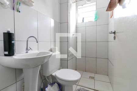 Banheiro Social de apartamento à venda com 2 quartos, 52m² em Califórnia, Belo Horizonte
