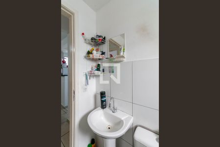 Banheiro Social de apartamento à venda com 2 quartos, 52m² em Califórnia, Belo Horizonte