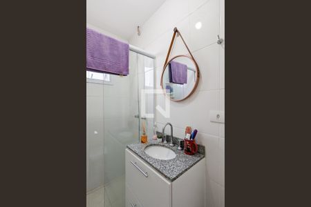 Apartamento à venda com 64m², 3 quartos e 2 vagas Apartamento à venda com 64m², 3 quartos e 2 vagasBanheiro da suíte