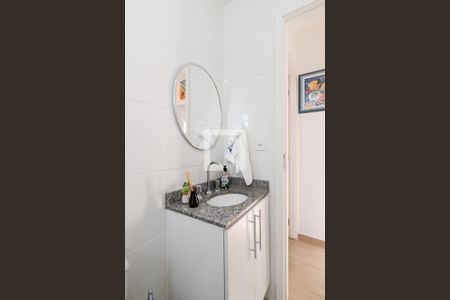 Apartamento à venda com 64m², 3 quartos e 2 vagas Apartamento à venda com 64m², 3 quartos e 2 vagasBanheiro