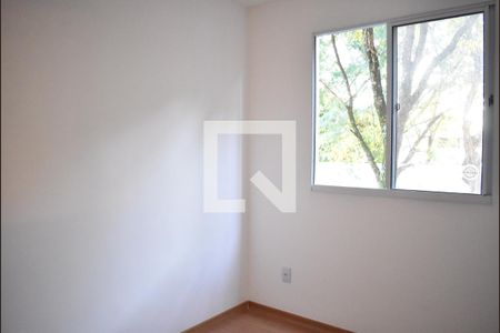 Quarto 1 de apartamento para alugar com 2 quartos, 50m² em Inhoaíba, Rio de Janeiro