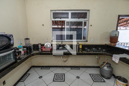 Casa para alugar com 230m², 3 quartos e 15 vagasCozinha