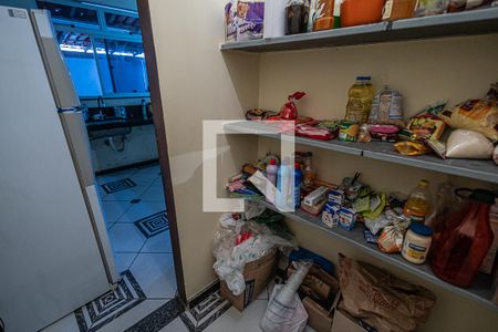 Casa para alugar com 230m², 3 quartos e 15 vagasDispensa