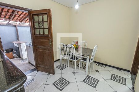 Casa para alugar com 230m², 3 quartos e 15 vagasCopa