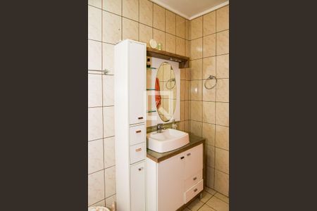 Casa à venda com 297m², 4 quartos e 2 vagasBanheiro da Suíte