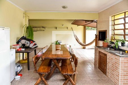 Casa à venda com 297m², 4 quartos e 2 vagasEspaço Gourmet