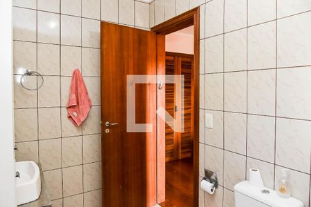 Casa à venda com 297m², 4 quartos e 2 vagasBanheiro da Suíte