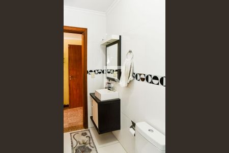 Casa à venda com 297m², 4 quartos e 2 vagasBanheiro 2