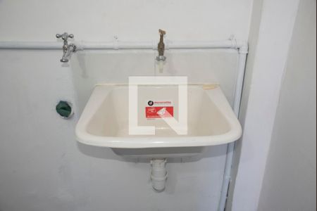 Apartamento para alugar com 84m², 1 quarto e sem vaga Apartamento para alugar com 84m², 1 quarto e sem vagaBanheiro de Serviço