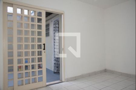 Apartamento para alugar com 84m², 1 quarto e sem vaga Apartamento para alugar com 84m², 1 quarto e sem vagaSala