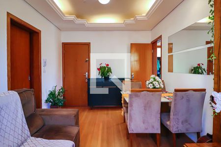 Sala de apartamento à venda com 2 quartos, 52m² em Fernão Dias, Belo Horizonte