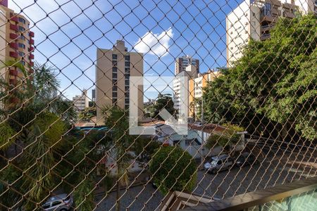 Vista da sacada de apartamento para alugar com 3 quartos, 140m² em Cambuí, Campinas