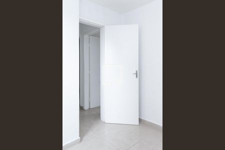 Quarto 3 de apartamento para alugar com 3 quartos, 60m² em Jardim Flor da Montanha, Guarulhos