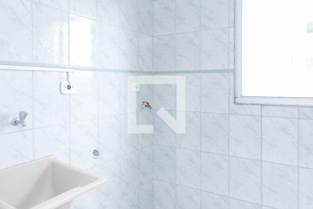 Lavanderia de apartamento para alugar com 3 quartos, 60m² em Jardim Flor da Montanha, Guarulhos