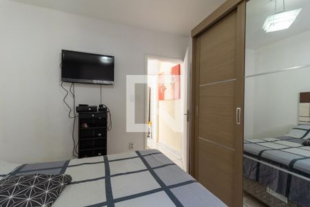 Quarto 2 de casa para alugar com 2 quartos, 75m² em Jardim Bom Tempo, Taboão da Serra