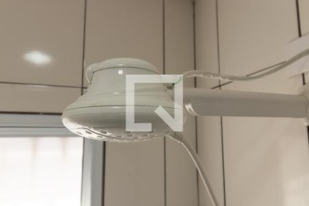 Casa à venda com 75m², 2 quartos e 2 vagas Casa à venda com 75m², 2 quartos e 2 vagasBanheiro