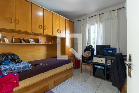 Quarto 1 de casa para alugar com 2 quartos, 75m² em Jardim Bom Tempo, Taboão da Serra