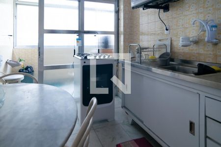 Apartamento para alugar com 120m², 3 quartos e 1 vaga Apartamento para alugar com 120m², 3 quartos e 1 vagaCozinha