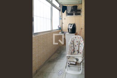 Apartamento para alugar com 120m², 3 quartos e 1 vaga Apartamento para alugar com 120m², 3 quartos e 1 vagaÁrea de serviço
