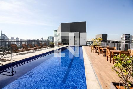 Studio à venda com 32m², 1 quarto e 1 vagaÁrea comum - Piscina