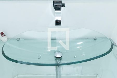 Apartamento à venda com 302m², 3 quartos e 4 vagas Apartamento à venda com 302m², 3 quartos e 4 vagasLavabo