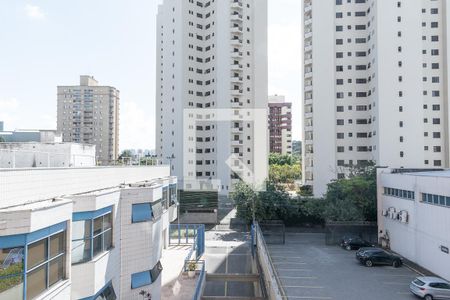 Apartamento à venda com 302m², 3 quartos e 4 vagas Apartamento à venda com 302m², 3 quartos e 4 vagasVista da varanda da Suíte