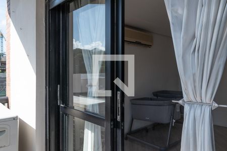 Apartamento à venda com 302m², 3 quartos e 4 vagas Apartamento à venda com 302m², 3 quartos e 4 vagasVaranda da Suíte