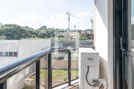 Apartamento à venda com 302m², 3 quartos e 4 vagas Apartamento à venda com 302m², 3 quartos e 4 vagasVaranda da Suíte