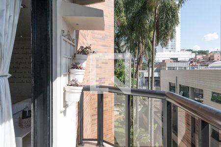 Apartamento à venda com 302m², 3 quartos e 4 vagas Apartamento à venda com 302m², 3 quartos e 4 vagasVaranda da Suíte