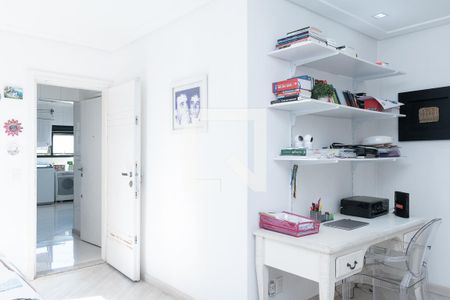 Apartamento à venda com 302m², 3 quartos e 4 vagas Apartamento à venda com 302m², 3 quartos e 4 vagasSala da Suíte