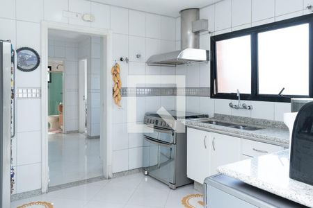 Apartamento à venda com 302m², 3 quartos e 4 vagas Apartamento à venda com 302m², 3 quartos e 4 vagasCozinha