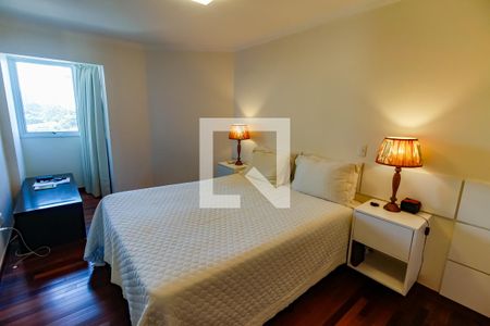Apartamento para alugar com 117m², 3 quartos e 2 vagas Apartamento para alugar com 117m², 3 quartos e 2 vagasSuíte 2