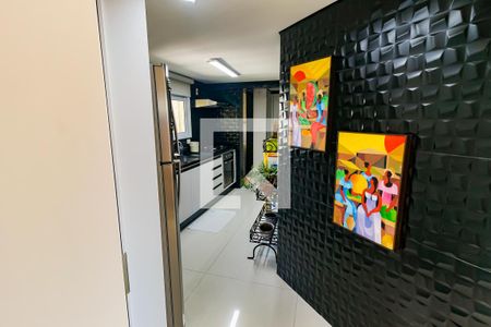Apartamento para alugar com 117m², 3 quartos e 2 vagas Apartamento para alugar com 117m², 3 quartos e 2 vagasCozinha - Armários