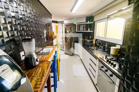 Apartamento para alugar com 117m², 3 quartos e 2 vagas Apartamento para alugar com 117m², 3 quartos e 2 vagasCozinha - Armários