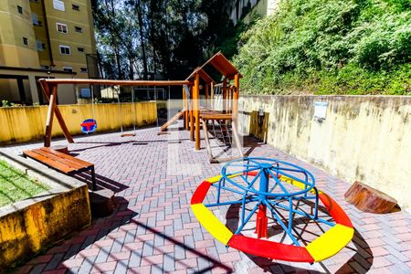 Apartamento para alugar com 117m², 3 quartos e 2 vagas Apartamento para alugar com 117m², 3 quartos e 2 vagasÁrea comum - Playground