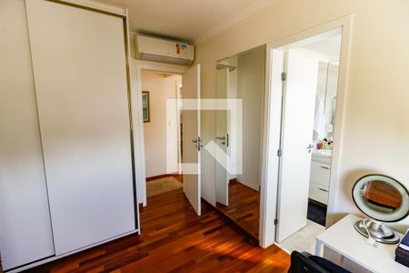Apartamento para alugar com 117m², 3 quartos e 2 vagas Apartamento para alugar com 117m², 3 quartos e 2 vagasSuíte 1