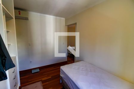 Apartamento para alugar com 117m², 3 quartos e 2 vagas Apartamento para alugar com 117m², 3 quartos e 2 vagasQuarto