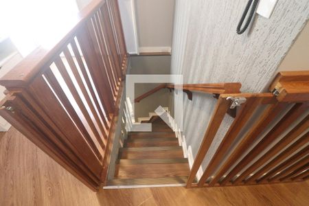 Casa à venda com 200m², 3 quartos e 1 vagaEscada