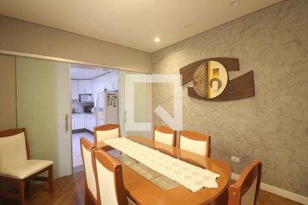 Casa à venda com 200m², 3 quartos e 1 vagaSala de Jantar