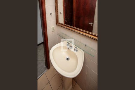 Apartamento para alugar com 110m², 3 quartos e 2 vagasBanheiro