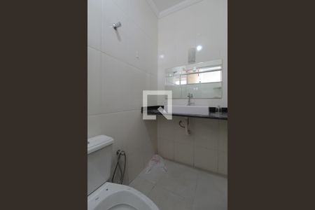 Casa para alugar com 125m², 3 quartos e 1 vagaBanheiro Social