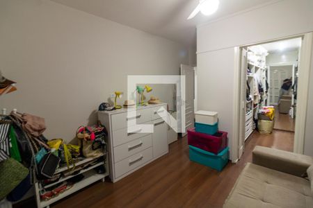 Quarto 1 de casa à venda com 4 quartos, 323m² em Vila Sonia, São Paulo