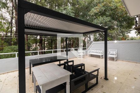 Casa à venda com 323m², 4 quartos e 3 vagasárea comum