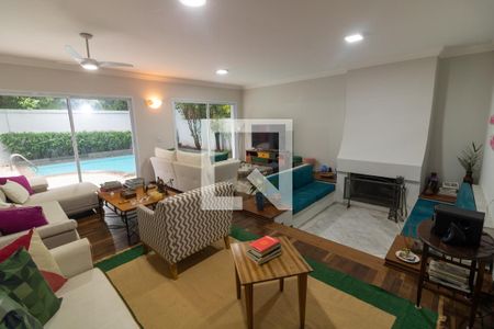 Sala de casa à venda com 4 quartos, 323m² em Vila Sonia, São Paulo