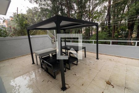 Casa à venda com 323m², 4 quartos e 3 vagasárea comum