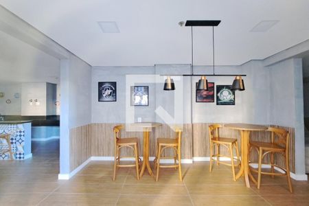 Apartamento para alugar com 50m², 2 quartos e 1 vaga Apartamento para alugar com 50m², 2 quartos e 1 vagaÁrea comum - Espaço de Jogos