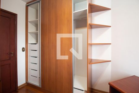 Apartamento à venda com 75m², 3 quartos e 1 vagaQuarto 2 