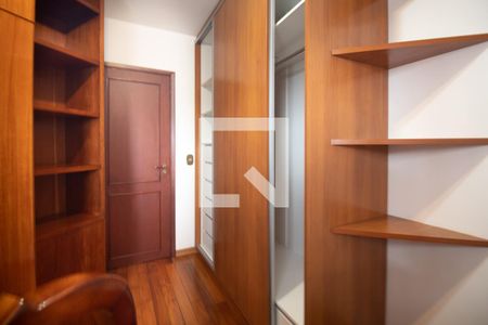 Apartamento à venda com 75m², 3 quartos e 1 vagaQuarto 2 